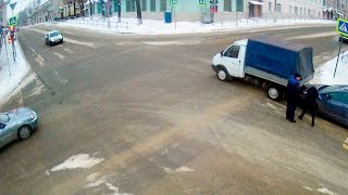 ДТП в Серпухове. Дама и неожиданная "ГАЗель"... 07 января 2017г.