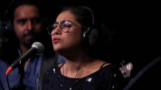Pari Hoon Mein | Suneeta Rao - The Family (Live)