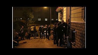İzmir'de gece kulübü önünde silahlı kavga: 4 yaralı DuckNews TV