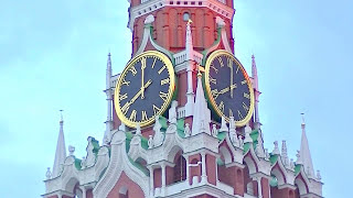Бой курантов на Спасской башне Московского Кремля