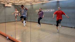 Shuffle Lesson - Обучение танцу Шафл в зале