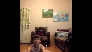 1 видеоурок о том, как сесть на продольный шпагат.