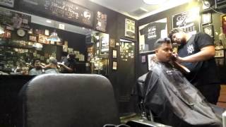 Bedrijf Kapper - Haircut At. Good Willie Barbershop (time lapse)