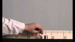 Опыты по физике №002 Явление инерции от http://www.neodim.org