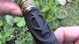 Украшение рукояти ножа.
