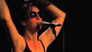 Délinquante: "Copine"