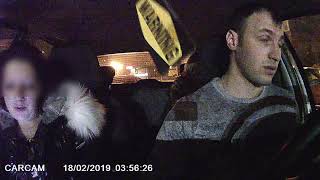 ТАКСИСТ ВЫКИНУЛ С МАШИНЫ ПЬЯНОГО И НЕАДЕКВАТНОГО ПАССАЖИРА