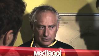 Il tecnico dell'Hellas Verona Andrea Mandorlni dopo l'amichevole con il Palermo