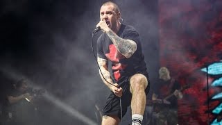 Brutto выступили под аншлаг в Минск-арене