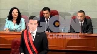 Veliaj: Ceremoni e detajuar, edhe duartrokitje të organizuara.