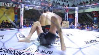 #Жесткий бой!  Анвар уулу Элнурбек  VS Жыргалбек Уланбеков