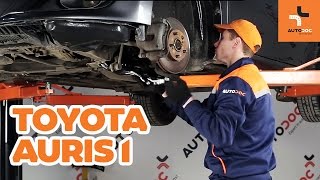 Cum se inlocuiesc braț suspensie roata din față pe TOYOTA AURIS 1 TUTORIAL | AUTODOC