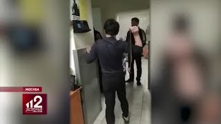 Охранник Пятерочки отпорол ремнем школьников