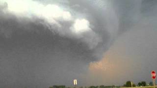 massive storm cloud with lightning! eastern Montana