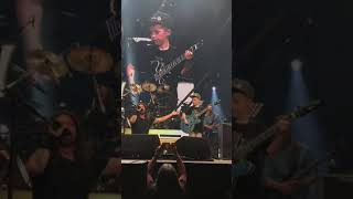 10-ЛЕТНИЙ ФАНАТ СЫГРАЛ ТРЕК METALLICA