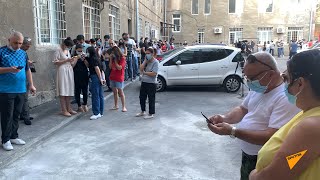 Очередь на сдачу крови в Ереване