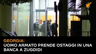 Georgia, uomo armato prende ostaggi in una banca a Zugdidi