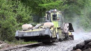 CSX MOW Crew Replacing Railroad Ties On The Old Main Line