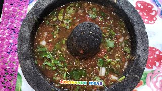 Salsa de jitomate en Molcajete ??
