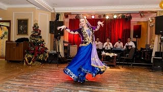 ТАНЦУЕТ РЕНА ИБРАГИМОВА. АЗЕРБАЙДЖАНСКАЯ СВАДЬБА в МОСКВЕ 05/01/2017