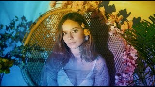 Gabrielle Aplin - Nothing Really Matters (Acoustic Version)