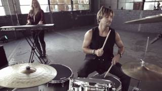 YELIANA featuring ARA MARTIROSYAN  - No One Except You