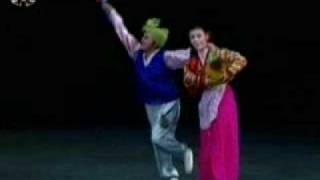 North Korean Dance 北朝鮮舞踊 북한의 무도 (새봄을 노래하네)