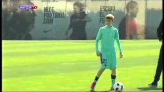 Justin Bieber plays Soccer with FC Barcelona - In Spain While On My World Tour