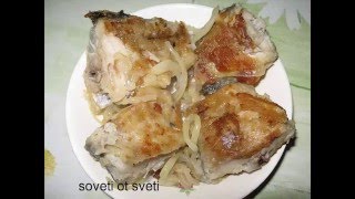 Как вкусно пожарить МИНТАЙ с ЛУКОМ по деревенски.Жарим рыбу.