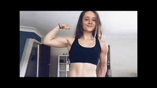 15 years old muscle girl Ishbel Graham / New Talents of Female Bodybuilding