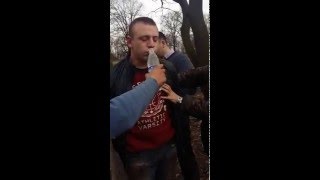 працівники поліції Тернополя серед білого дня побили і пограбували  хлопця, який сидів у свому BMW 3