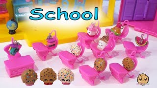 School Day ! Shopkins Cookie Kids and Classroom of Students - Toy Video