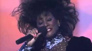 Patti LaBelle - I Just Can't Stop Loving You
