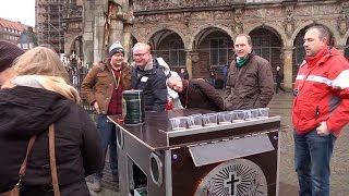 Botellón a la alemana. Carritos con música y cervezas por las calles