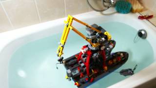 Lego Technic Motorized Floating Crane