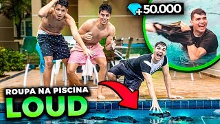 QUEM VESTE MAIS ROUPAS NA PISCINA VALENDO 50.000 DIAMANTES!!