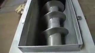 Screw conveyor , Trial run / Water leak test , Materials : SUS304