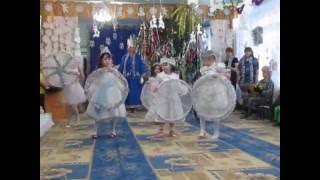 Танец "Снежинки", подготовительная группа.