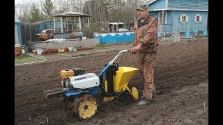 Посадка картофеля картофелесажалкой КС 01 Целина