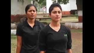 beautiful girl Soldiers training