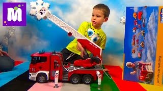 Пожарная машина Брюдер распаковка играем машинкой