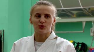 Как разбить доску рукой и не сломать ее!?