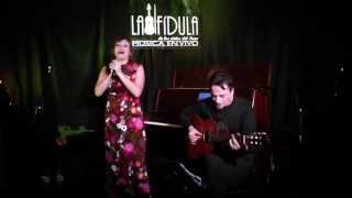 Espía | Kamala & José Taboada