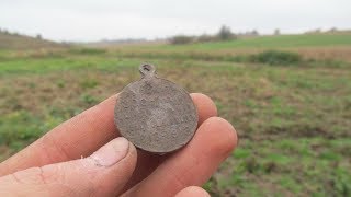 Багаті хутори XX ст . Коп на Заході України .....