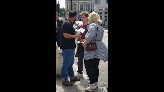 Racist Street Fight - Mother & Son vs Subway Guy 11th Jun 2018 Camden. WARNING DISTRESSING FOOTAGE