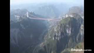 Chinese build record breaking bridge