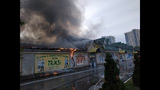 Пожар на рынке "Феникс" в Энгельсе