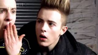 Jedward Celeb Juice Marley and Me Challenge 07.04.11‬‏