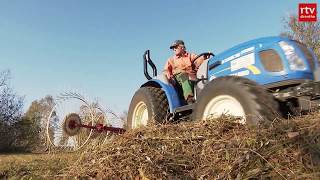Hooi met plantenzaden zorgt voor bloemenzee op golfclub