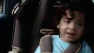 Sebastian Singing Dimelo